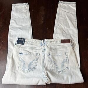 Hollister Low Rise Super Skinny Distressed Light Stretch Jeans 5-Pocket W27 L30
